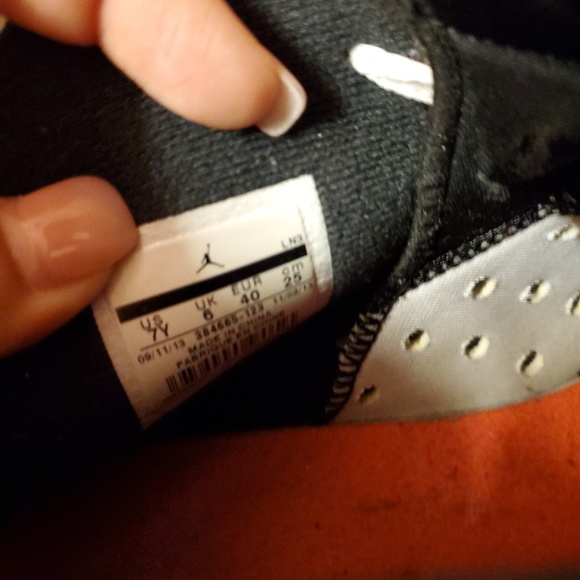 Jordan's - Picture 3 of 4